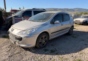 Peugeot 307 makyajlı kasa ön tampon