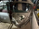 PEUGEOT 407 SAĞ ARKA KAPI MENTEŞESİ ALT VE ÜST ORJİNAL