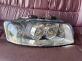 Audi a4 far çıkma yedek parça