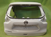 nissan X-trail bagaj kapağı