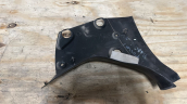 98ABF13024 FORD FOCUS 1 BAĞAJ PLASTİK