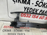 Volkswagen Polo 4 Ön tampon  demiri  2G7807328B