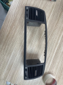 ÇERCEVE TEYİP COROLLA 02-06 ORTA (IZGARALI)