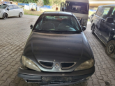 Renault MEGAN I ÖN KAPUT