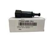 7700414986  FREN PEDAL MÜŞÜRÜ CLİO KANGO (SİYAH SOKET)