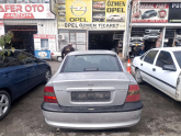 ÖZMEN OPEL VECTRA B ÇIKMA ARKA BAGAJ KAPAĞI