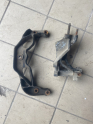 Ford mondeo 2.0  motor bağlantı ayağı