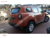DACIA DUSTER SAĞ ÖN KAPI MERTLER OTO YEDEK PARÇADA