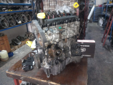 Renault kangoo 1.5 dci gövde motor