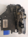 JETTA KAPI KİLİDİ ÖN SOL 2006-2010 3D1837015 3D1837015AB
