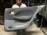 RENAULT CLİO SAĞ ARKA KAPI DÖŞEMESİ 00-08 MODEL ORJİNAL
