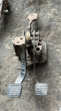 PEUGEOT 206 DEBRİYAJ PEDALI FREN PEDALI MG OTO