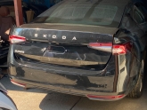 SKODA SUPERB 2025 BAGAJ SAĞ SOL DÖŞEME 3P3867428 3P3867427