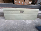 HAFİF HASARLI !!! Nissan d22 Bagaj Kapağı 1998-2001