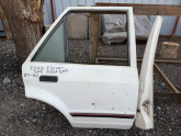 FORD ESCORT SAĞ ARKA KAPI CAM KRİKOSU 85-90 MODEL