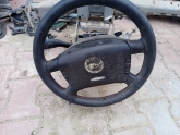 Volkswagen Passat direksiyon simidi