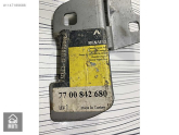Kaput Menteşesi Sol Clio 2 - II 7700842680-81