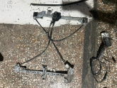 1998-2008 Citroen Berlingo Sol Ön Cam Krikosu