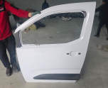 Oto Çıkma Parça / Kaporta & Karoser / Kapı / Opel / Combo / Çıkma Parça 