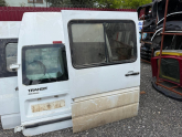 MERCEDES SPRİNTER SAĞ SÜRGÜLÜ KAPI 98-05 MODEL ORJİNAL ÇIKMA