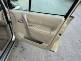 2004-2008 RENAULT SCENİC 2 SAĞ ÖN KAPI DÖŞEMESİ