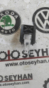 1K0858773 VW Golf 6 güneşlik bağlantı yuvası