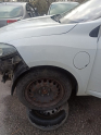 RENAULT FLUENCE ZE SOL ÖN ÇAMURLUK