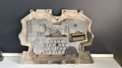MERCEDES C SERİ W205 E SERİ W213 MOTOR ALT MUHAFAZA A2055240101