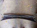 opel crossland ön cam ızgarası