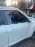 Nissan juke.  Sağ ön kapı Sedef beyaz