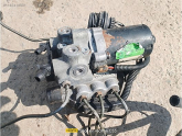 Oto Çıkma Parça / Elektrik / ABS Beyni / BMW / 3 Serisi / Çıkma Parça 