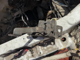 Ford Escort Kaput Kilidi 96-01