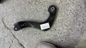 48770-F4010 TOYOTA COROLLA SAĞ ARKA DENGE KOLU ÜST ORJİNAL