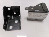 MERCEDES E W213 RADYATÖR BRAKETİ SAĞ 2136261300 SO