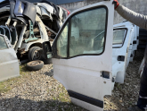 Oto Çıkma Parça / Kaporta & Karoser / Kapı / Renault / Master / Çıkma Parça 