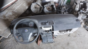 Volvo s40 komple dolu ön göğüslük