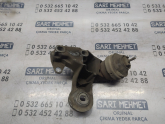 Oto Çıkma Parça / Motor / Kulak / Audi / A4 / Çıkma Parça 