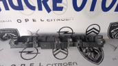CİTROEN C4 X ARKA TAMPON ORTA BRAKET 9839966480