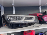 Audi Q5 sağ far