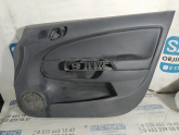 ÇIKMA OPEL CORSA D SAĞ ÖN KAPI DÖŞEMESİ