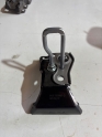bmw f15 f16 f85 f86 sağ üst kaput kilit karşılığı 5123732592