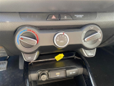 2024 Kia Stonic Klima Paneli