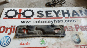 Toyota Corolla 2018 ön cam eleği alt keçesi