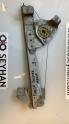 8200733832E renault dacia duster arka sağ cam krikosu