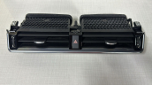 J8A2-014L20-AC RANGE ROVER VELAR TORPİDO HAVALANDIRMA IZGARASI