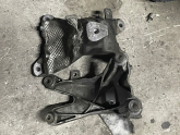 8K0199388 A4 S4 B8 A5 S5 SOL MOTOR KULAĞI ORJİNAL ÇIKMA