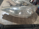 Oto Çıkma Parça / Elektrik / Far / Peugeot / 207 / Çıkma Parça 