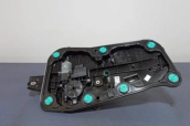 SKODA OCTAVİA 2021 2025 SAĞ ARKA CAM KRİKOSU 5E3839656A
