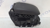 volkswagen scirocco 2010 orta/ara konsol (son fiyat)