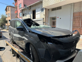 Peugeot 3008 sağ arka kapı